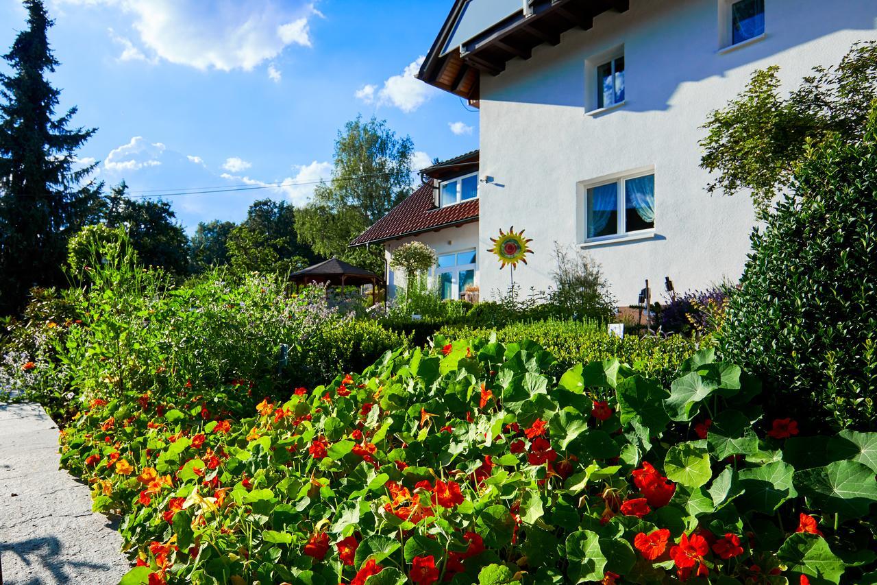 Romantik Hotel Rindenmuehle Villingen-Schwenningen Exterior foto